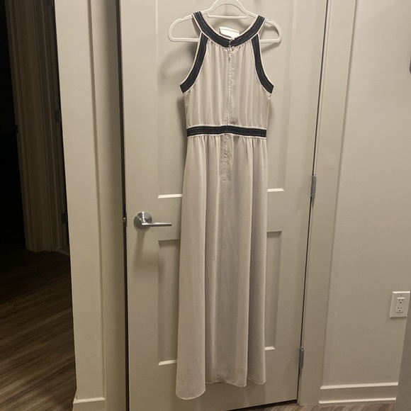 NWT H&M Empire Waist Halter Neck Maxi Gown from the Wedding Collection - Picture 6 of 17